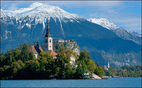 开云体育网页版登录入口-关于斯洛文尼亚连续胜利紧追欧锦赛榜首的信息