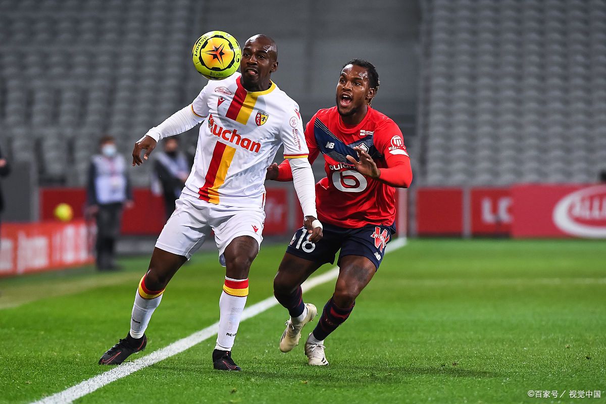 马赛大胜朗斯，重返联赛前四的简单介绍