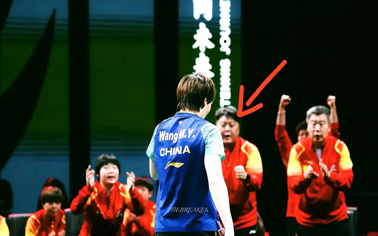 包含抢眼表现引爆观众热情，一举夺冠的词条