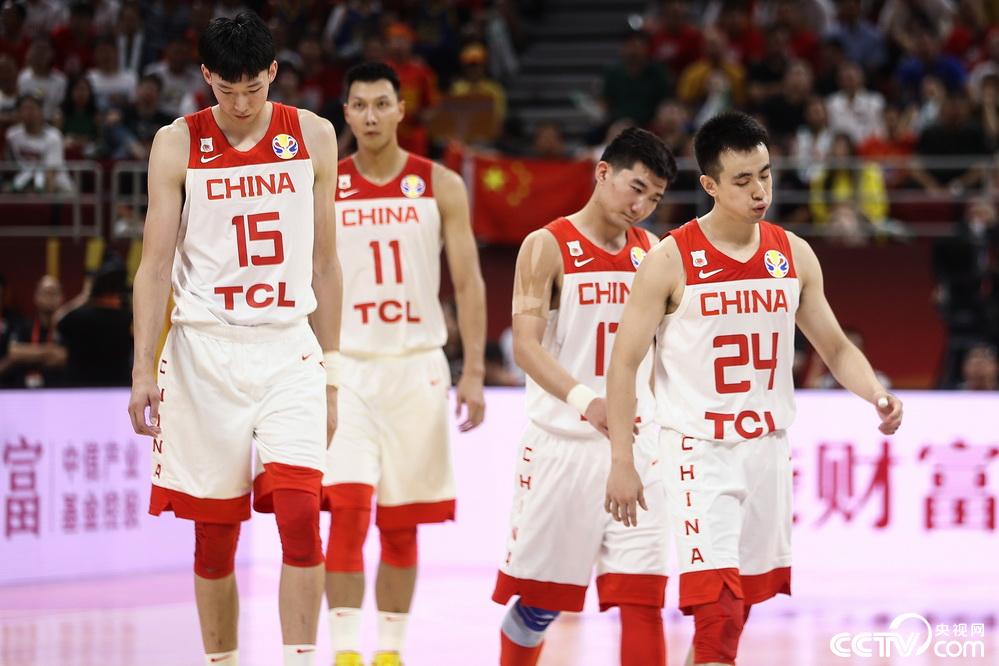 开云体育入口-意大利蓝队连胜晋级篮球世界杯八强