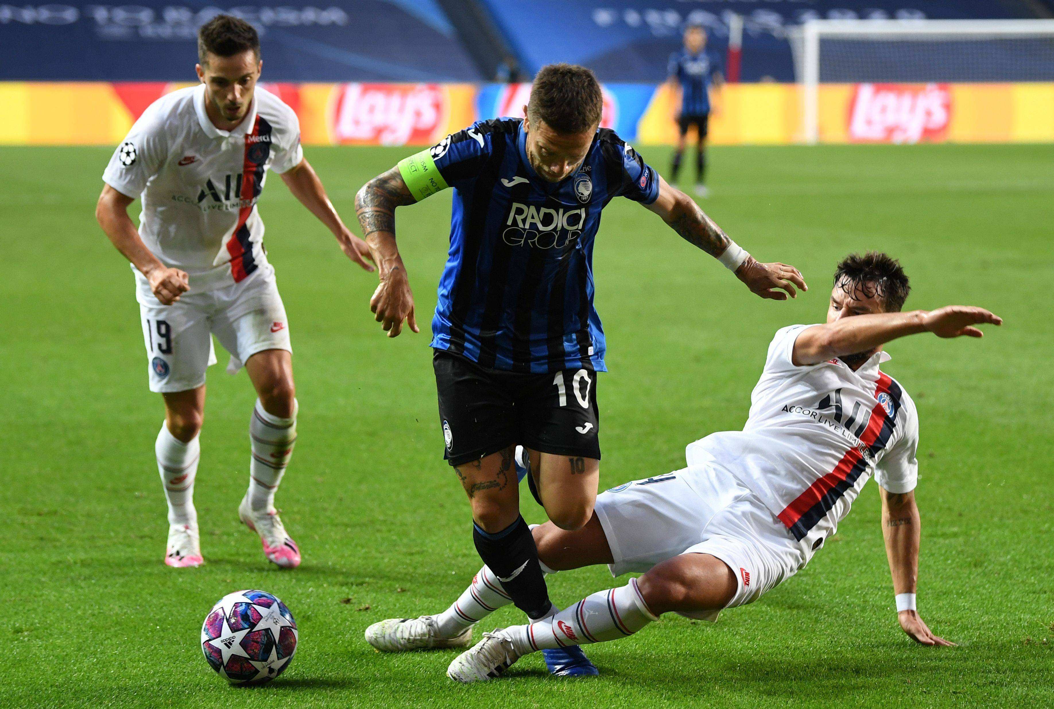 开云体育在线登录-雷恩队在比赛中击败对手，提升战绩