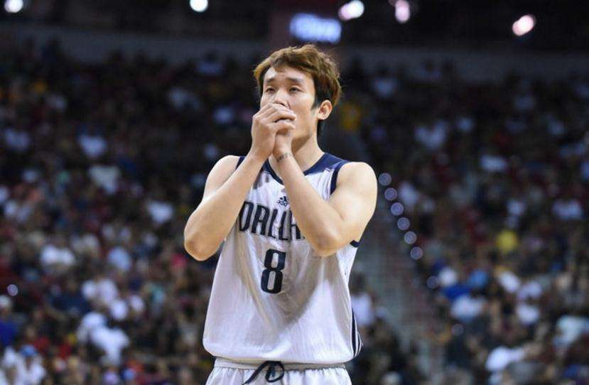 开云体育官网-小牛队外援表现出色，获得当地球迷喜爱的简单介绍