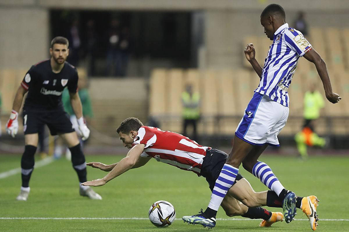 包含巴列卡诺轻取连胜，势如破竹的词条