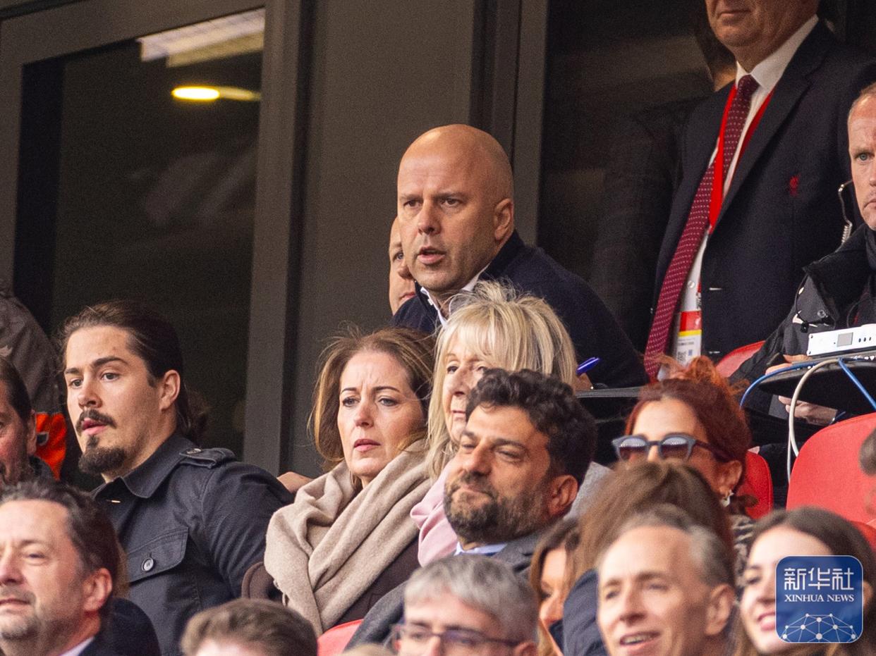 利物浦客场逆转击败南安普顿，继续领跑英超