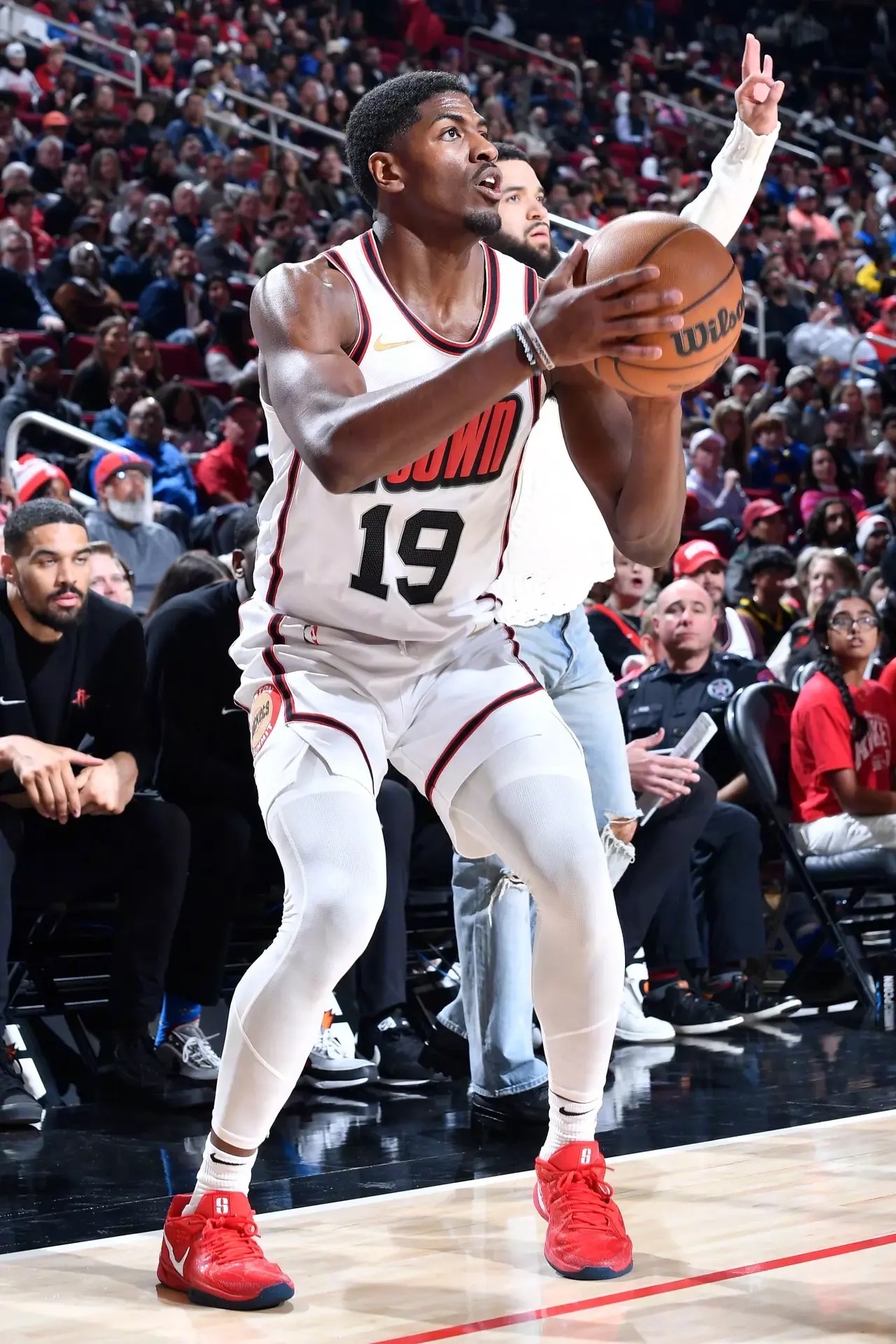 火箭再胜马刺，积分继续攀升！