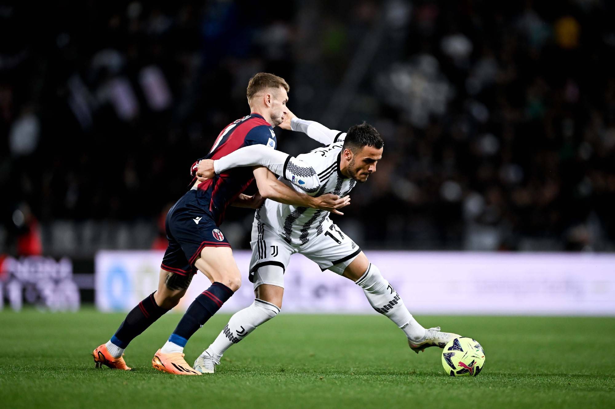 开云体育链接-尤文图斯大胜国际米兰，博努奇攻入制胜球