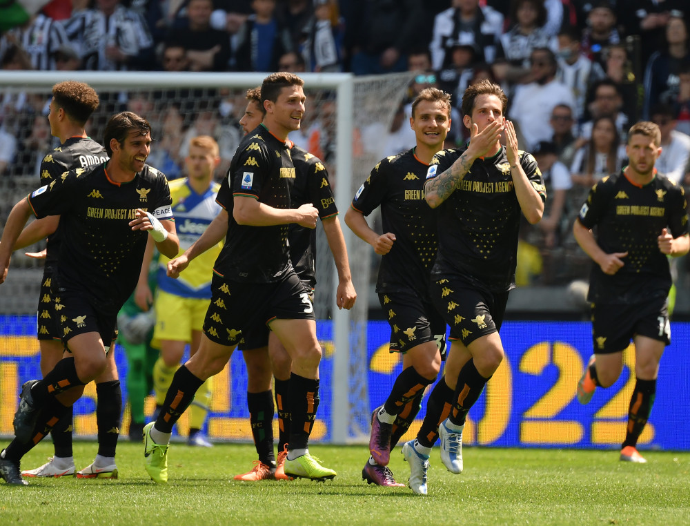 尤文图斯大胜国际米兰，博努奇攻入制胜球