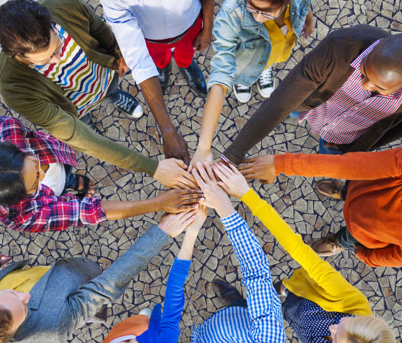 阿贾克斯主帅谈成功秘诀，强调团队配合的重要性的简单介绍